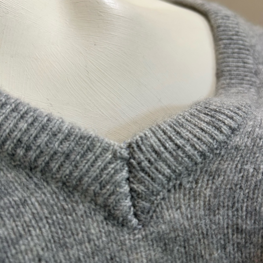 Ballantyne Saks Fifth Avenue Pure Cashmere Sweater - Picture 7 of 7